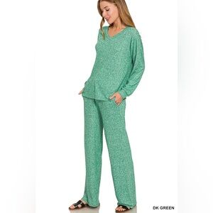 Zenana Soft Sage Green Color Melange Long Sleeve Tee & Pants Set Size S